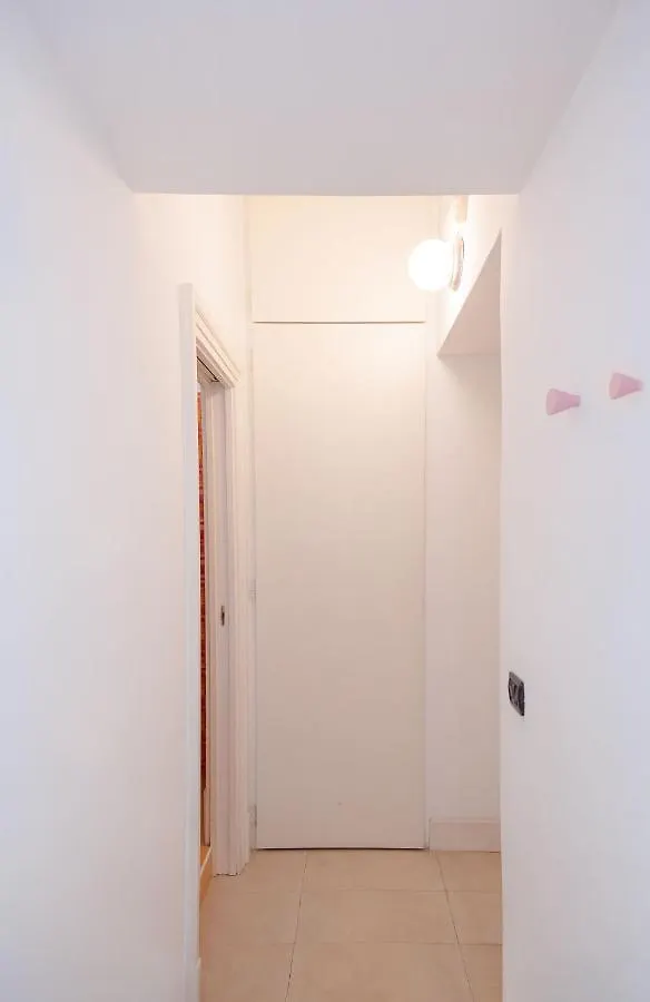 Casa Vacanza Colosseum Dea Rome Appartement